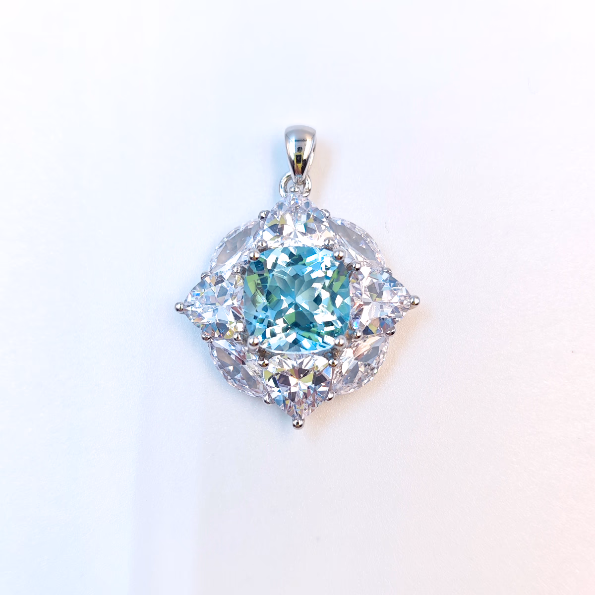Natural Sky Blue High Gloss Pendant